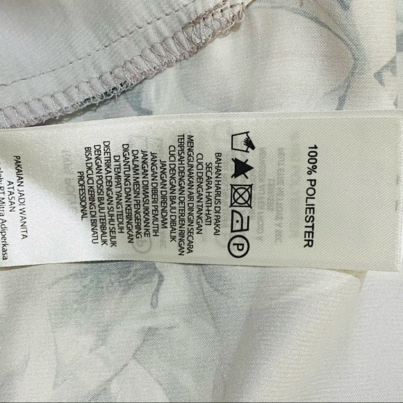 FOREVER NEW Floral Long Sleeve Wrap Blouse Size 10 - Picture 10 of 14